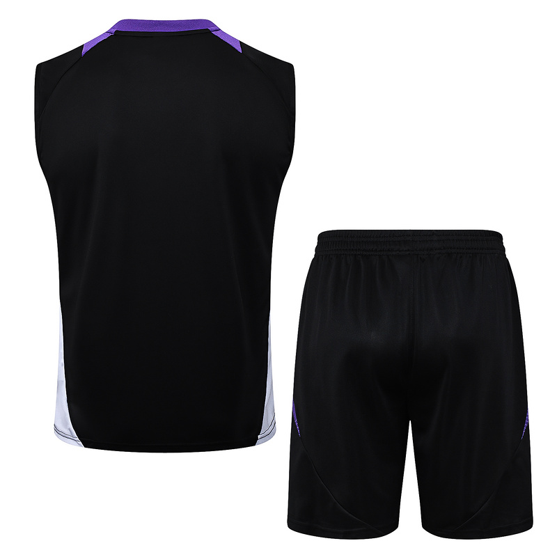 24/25 Real Madrid Black Training Set Shirt and Shorts