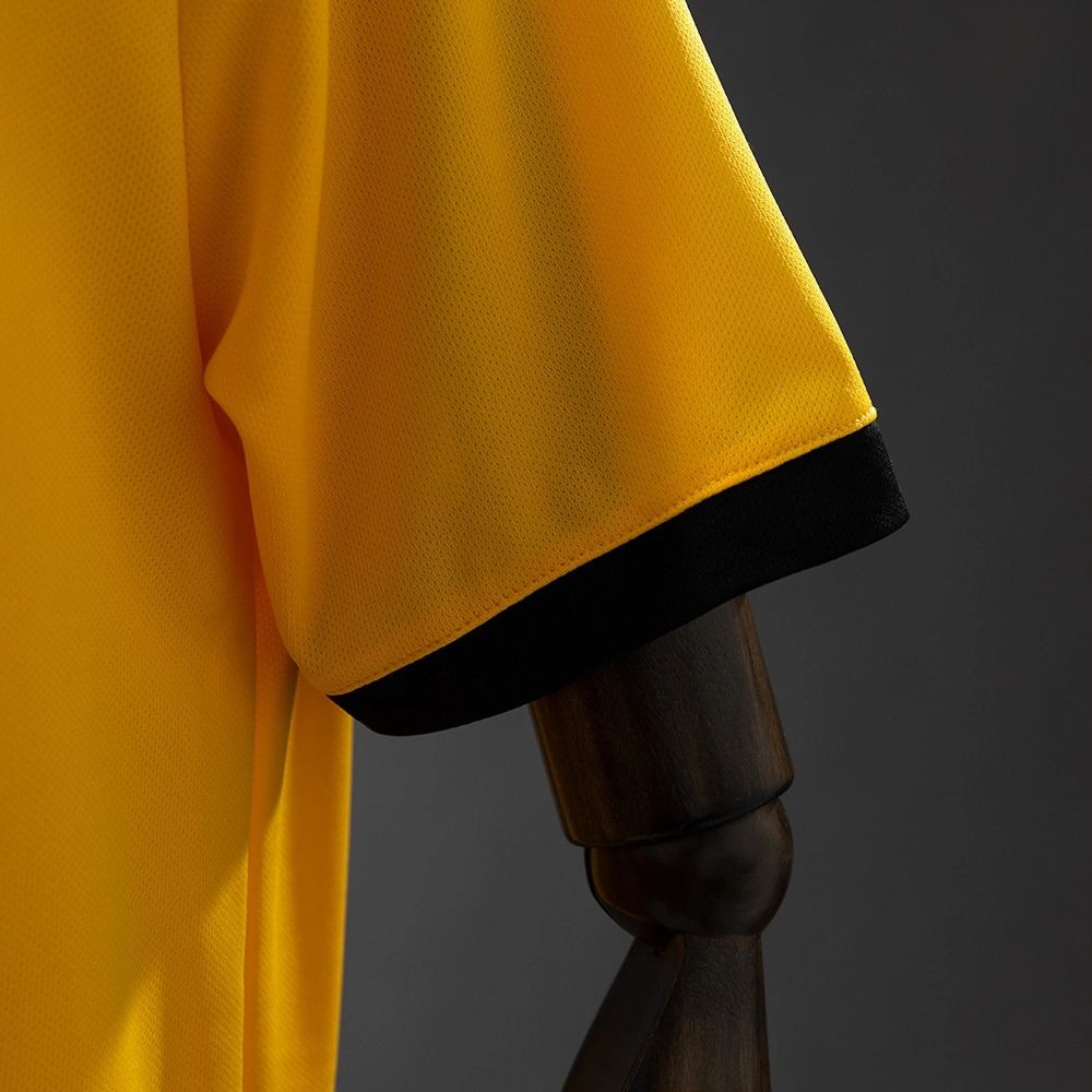 Retro Wolves 2018/19 Home jersey Fan Version