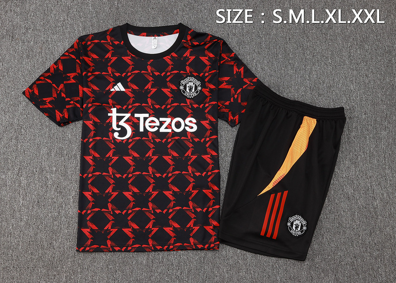 24/25 Manchester United Black red Training Set Shirt and Shorts