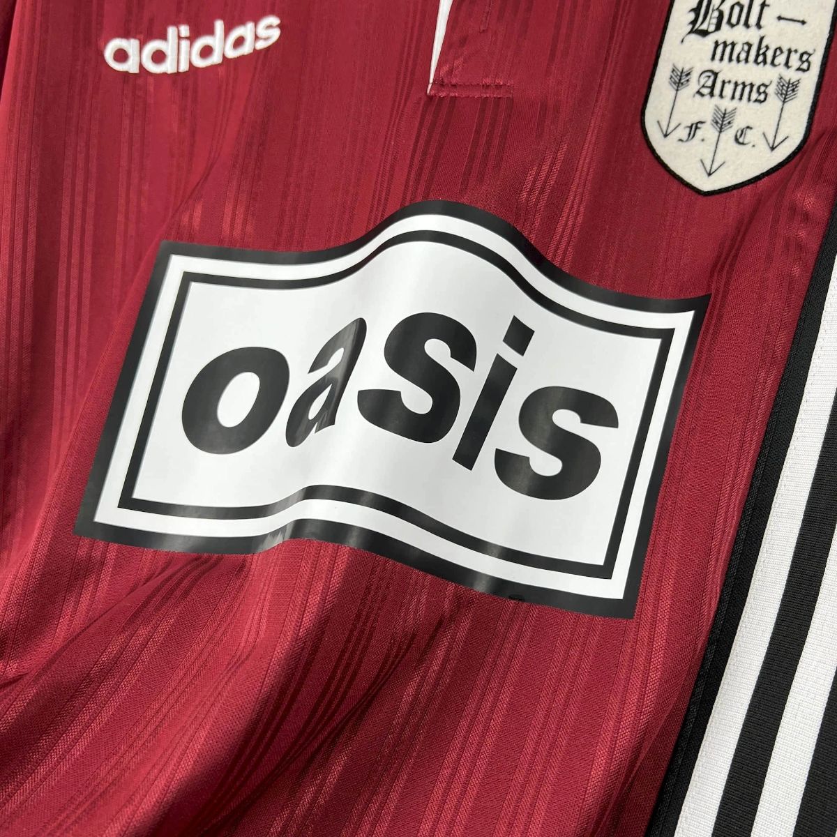 2026 Oasis Tour Vintage Jersey Fan version