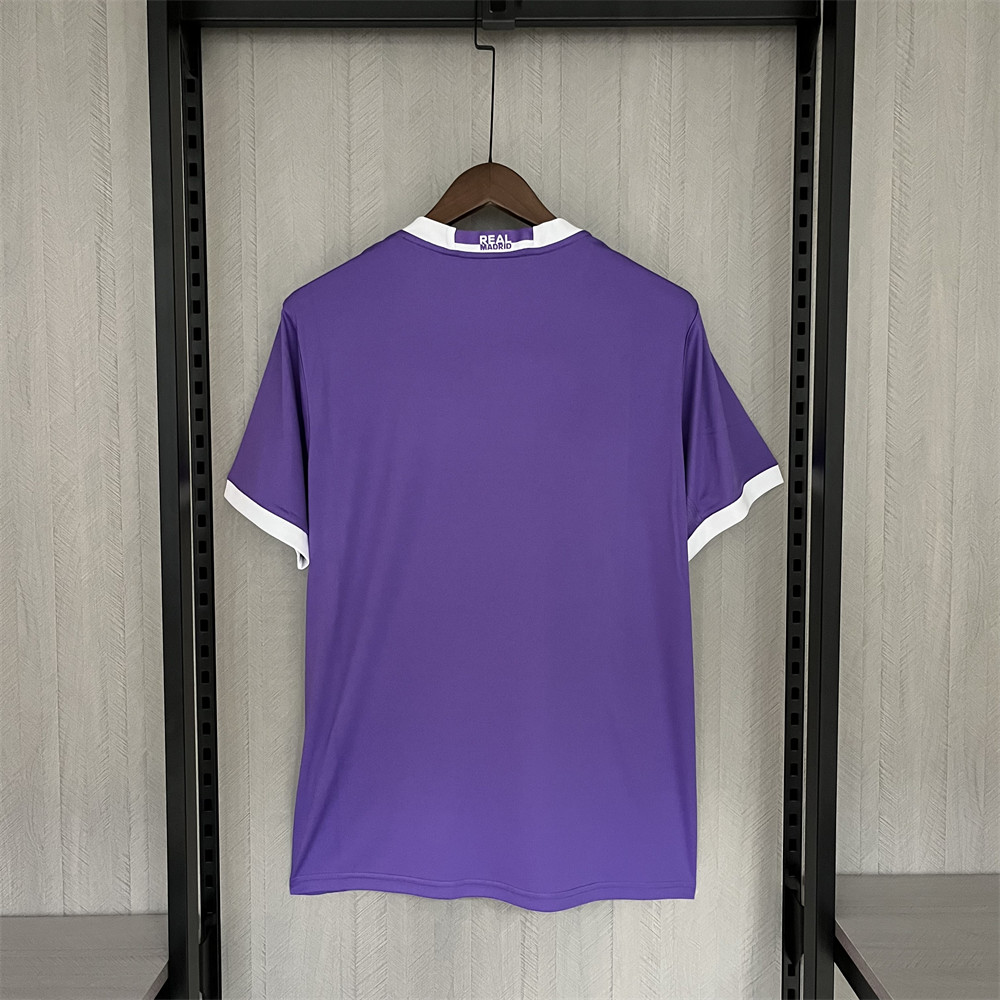 Retro Real Madrid 16/17 away jersey Fan Version