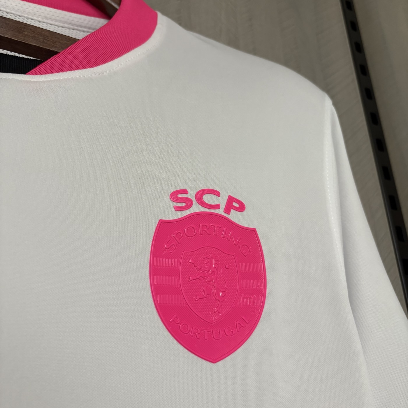 2025/26 Sporting Lisbon Pink October Edition jersey Fan version