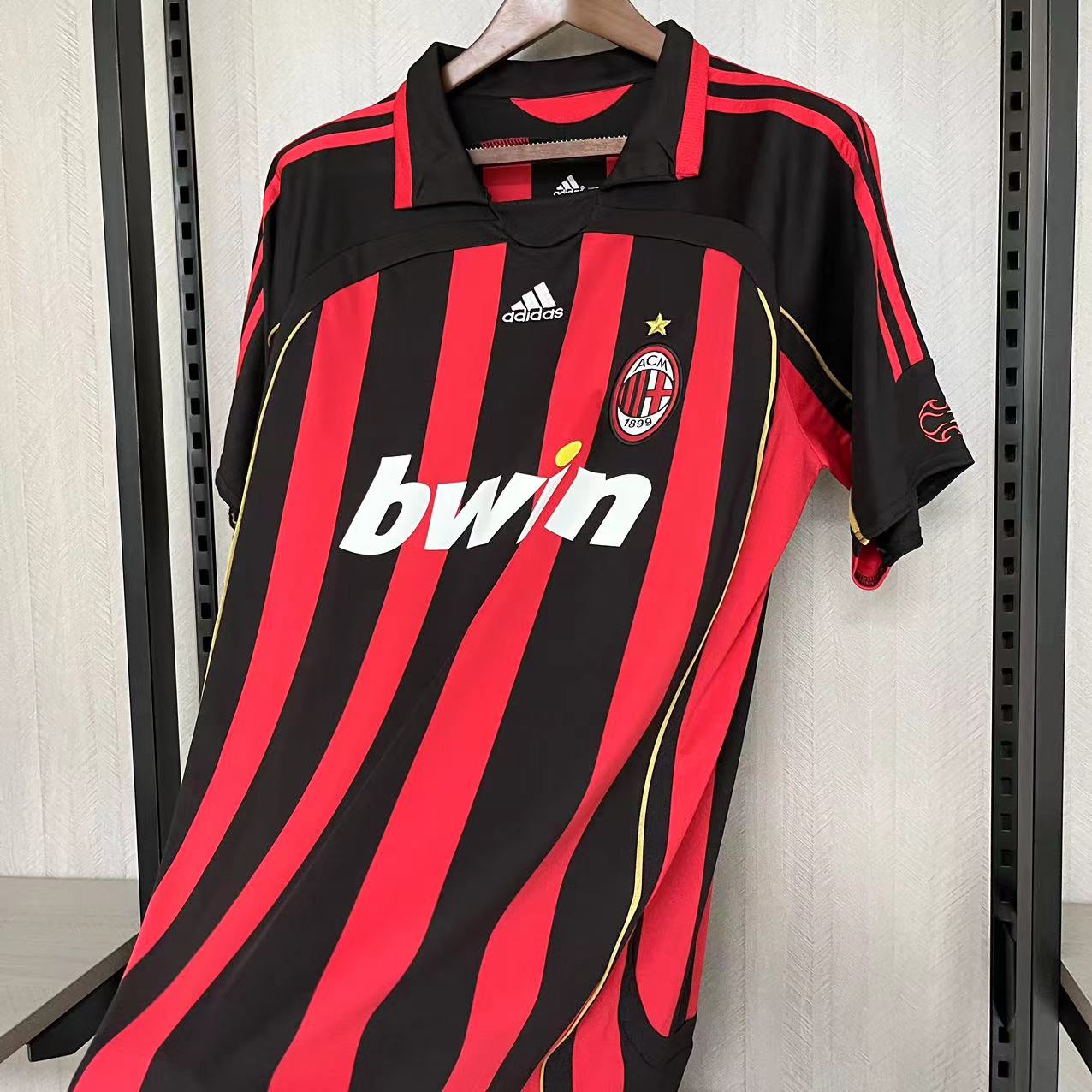 Retro AC Milan 06/07 Away jersey Fan Version