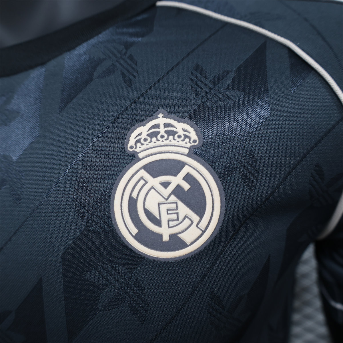 24/25 Real Madrid Black Special edition Jersey Player Version
