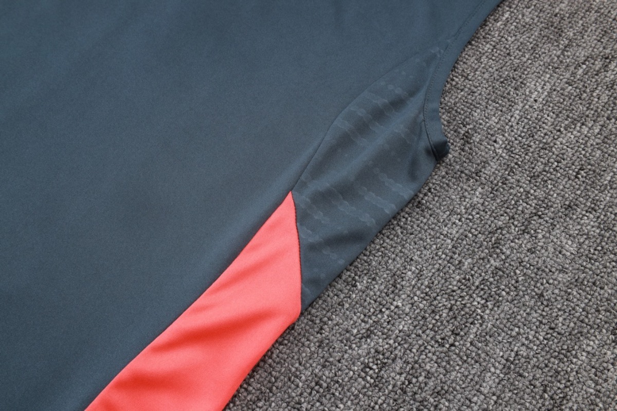 2026 Bayern Munich Dark grey Training Set Shirt and Shorts