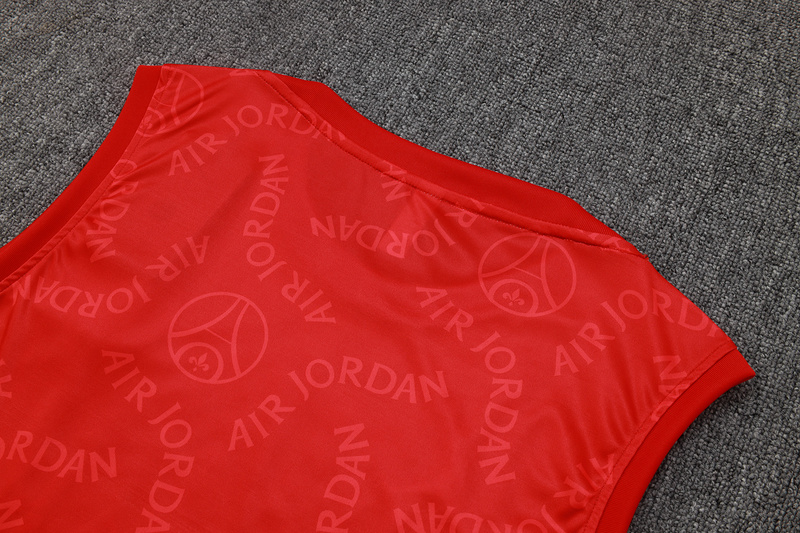 2024/25 Paris Red Training Set Shirt and Shorts