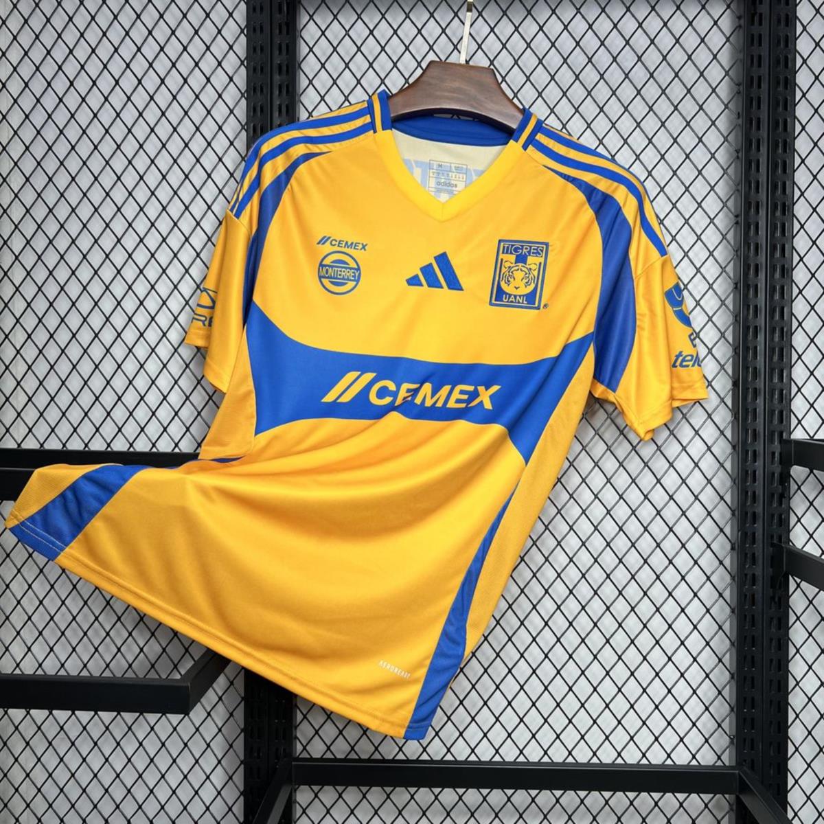 2024/25 Tigres UANL Home Jersey Fan Version