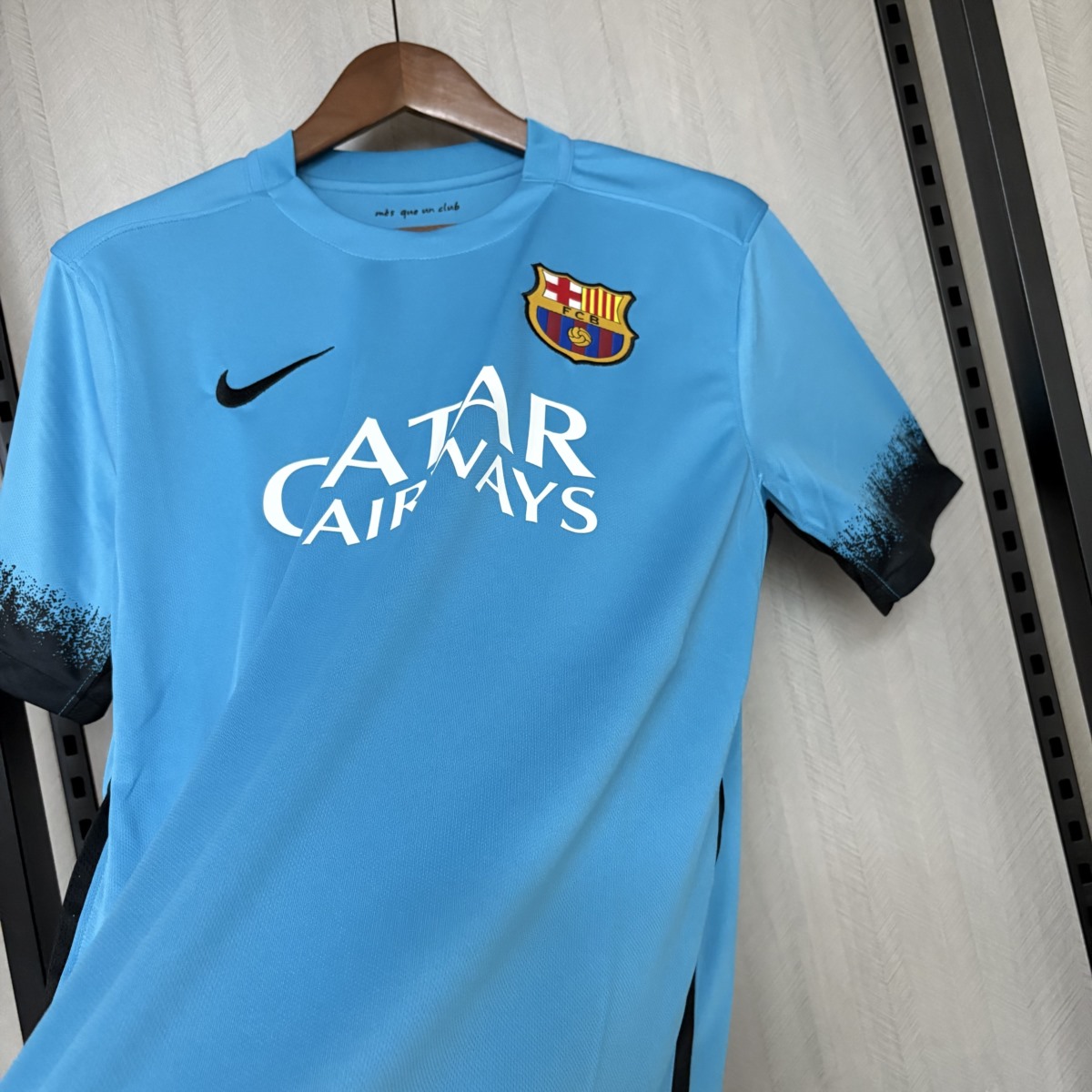 Retro Barcelona 2015/16 Third jersey Fan Version