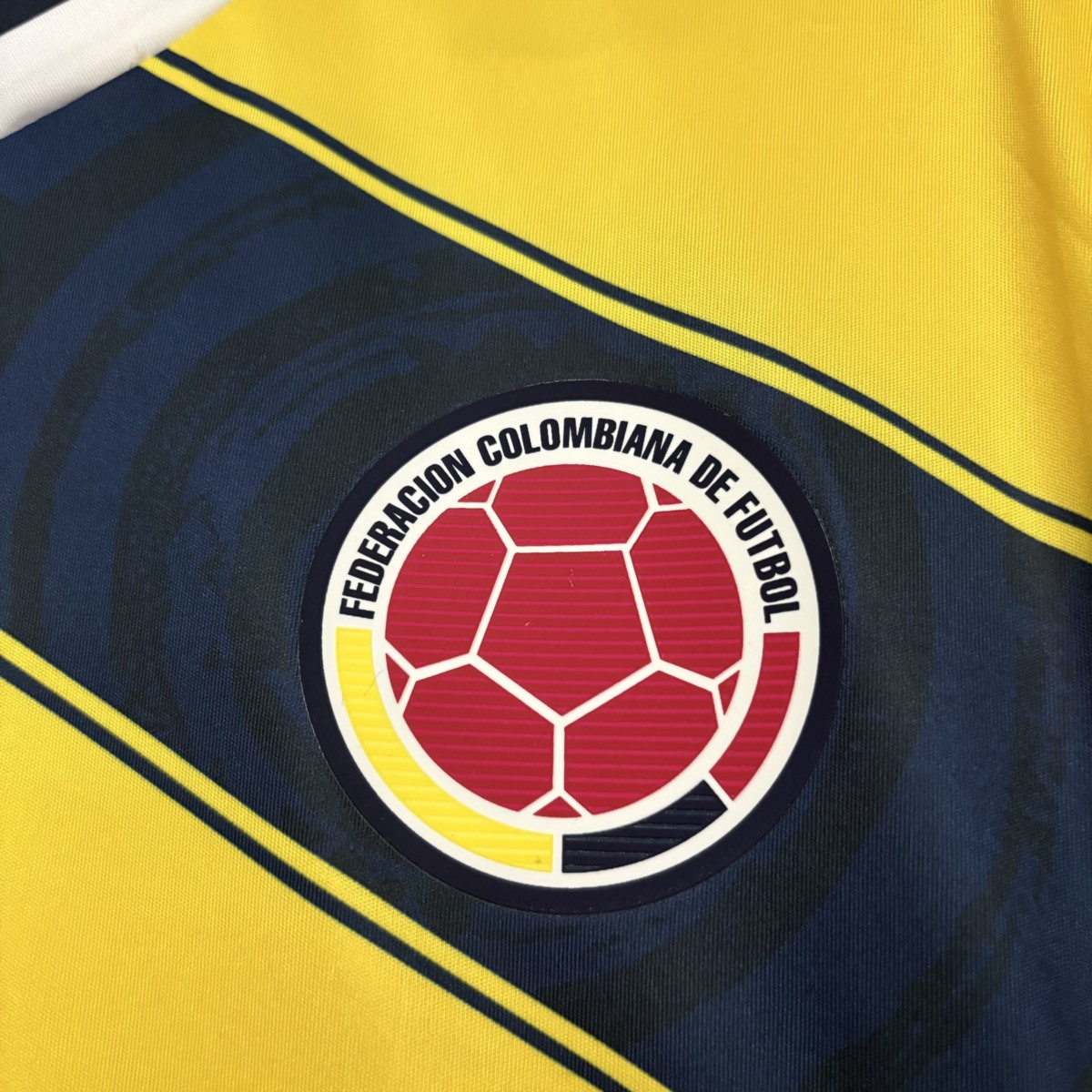 Retro Colombia 2014 Home jersey Fan Version