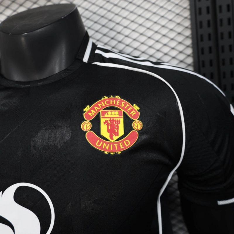25/26 Manchester United Training jersey Player Version