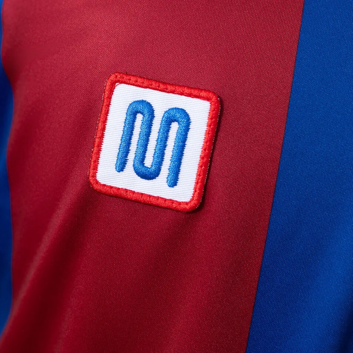 Retro Barcelona 80/82 Home Jersey Fan Version