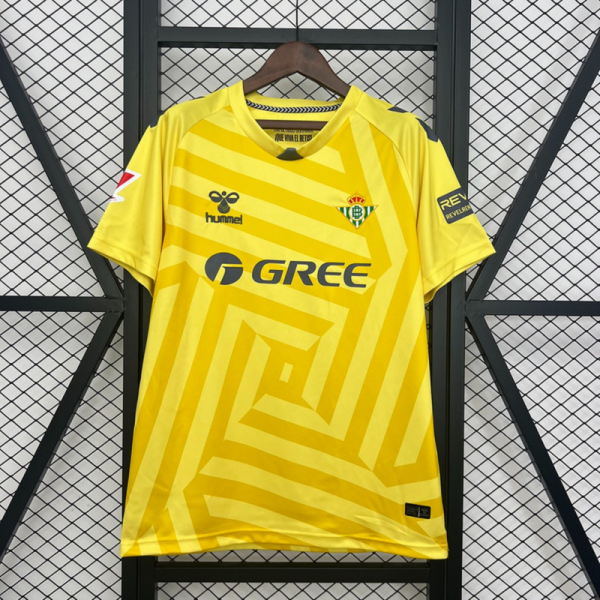 2025/26 Real Betis Goalkeeper Yelloe jersey Fan version