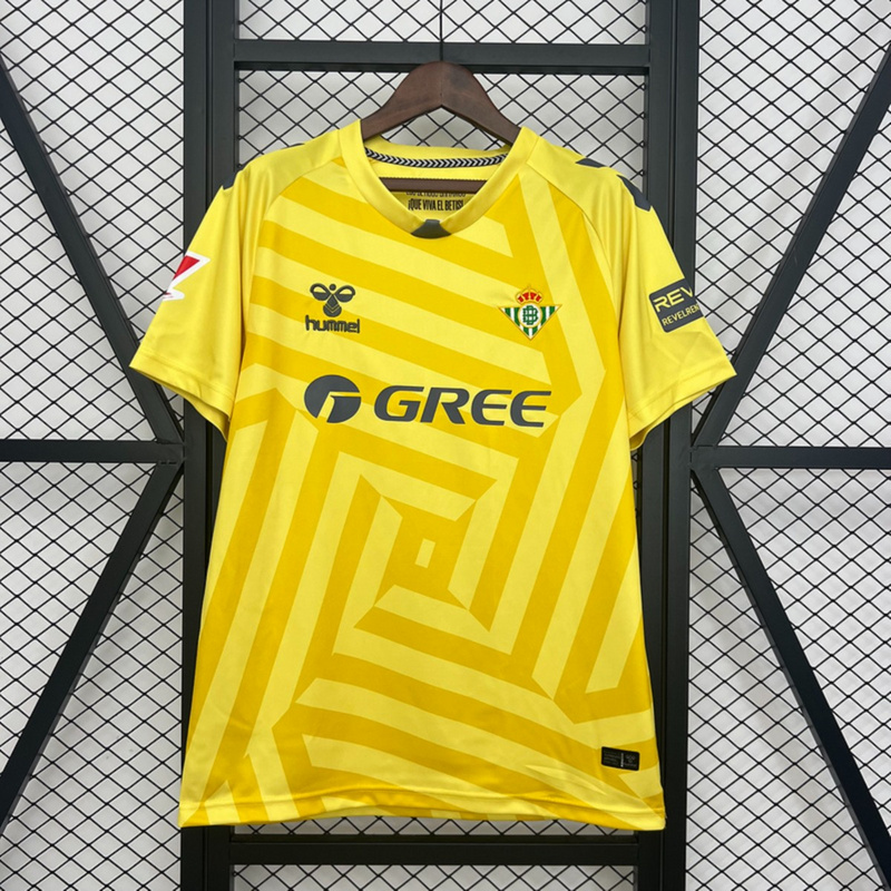 2025/26 Real Betis Goalkeeper Yelloe jersey Fan version