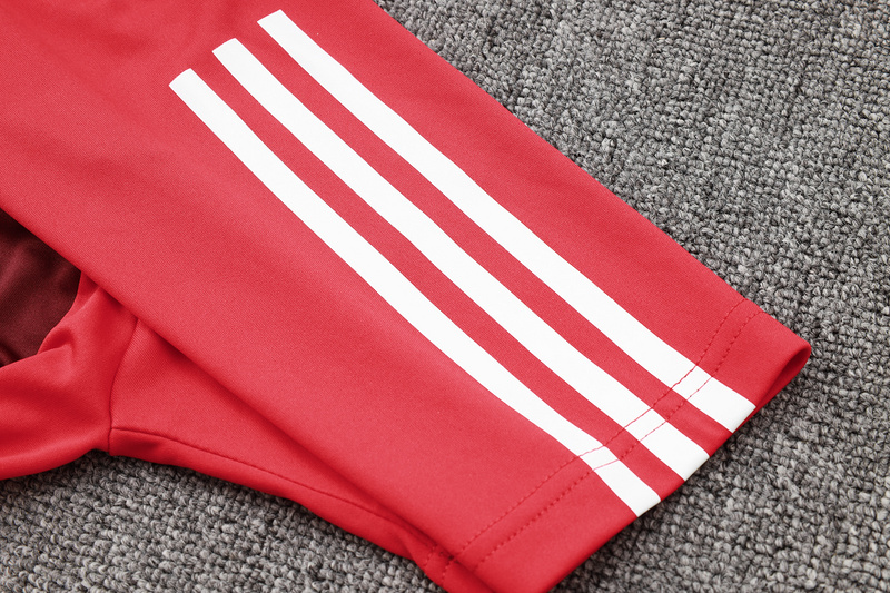 24/25 Internacional Red Training Set Shirt and Shorts