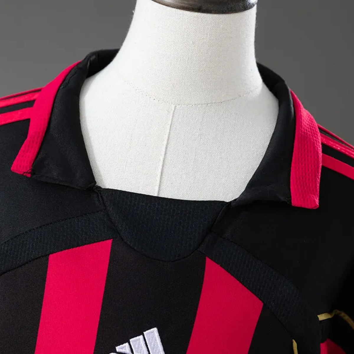 Retro AC Milan 2006/07 Home Kid Kits