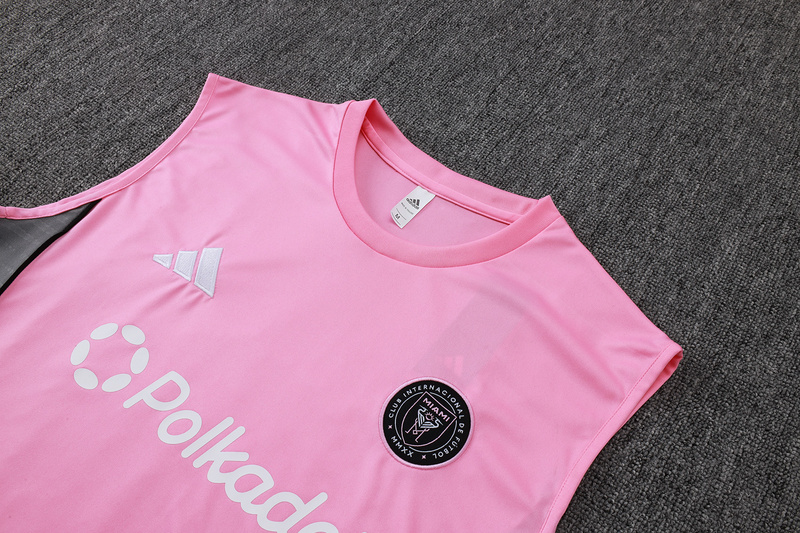 2025/26 Miami Pink Training Set Shirt and Shorts