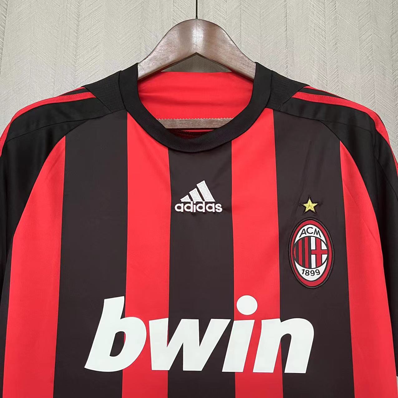 Retro AC Milan 08/09 Home jersey Fan Version