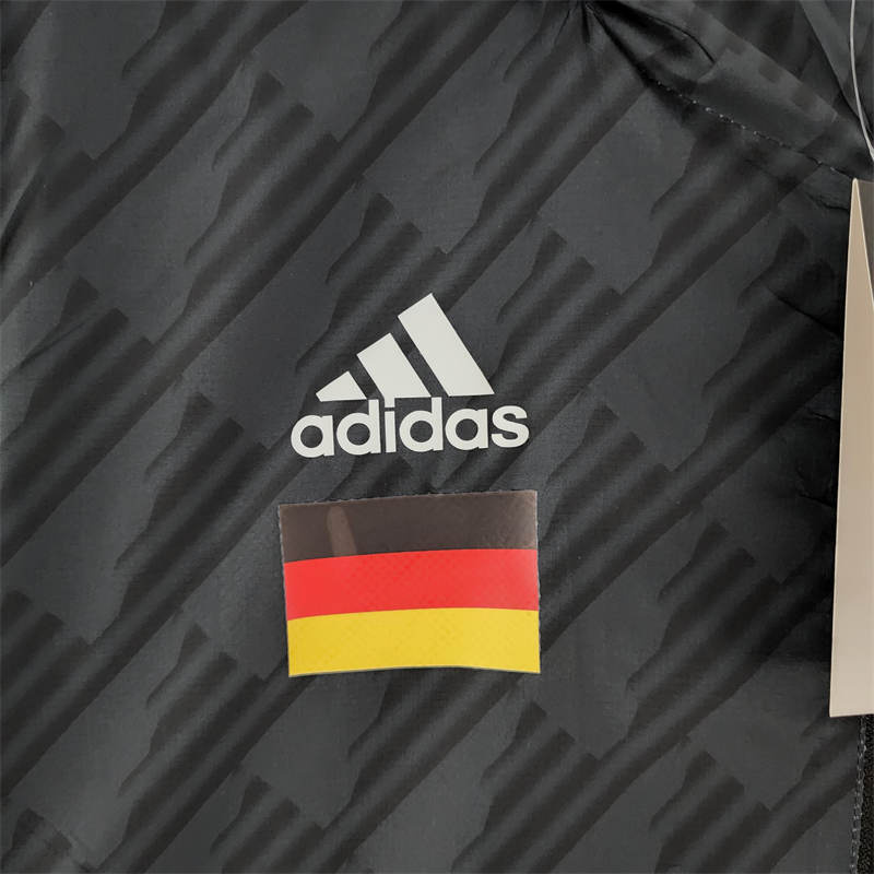 2022 Germany Windbreaker Black Red and White Sport Unifom jersey Sport Unifom