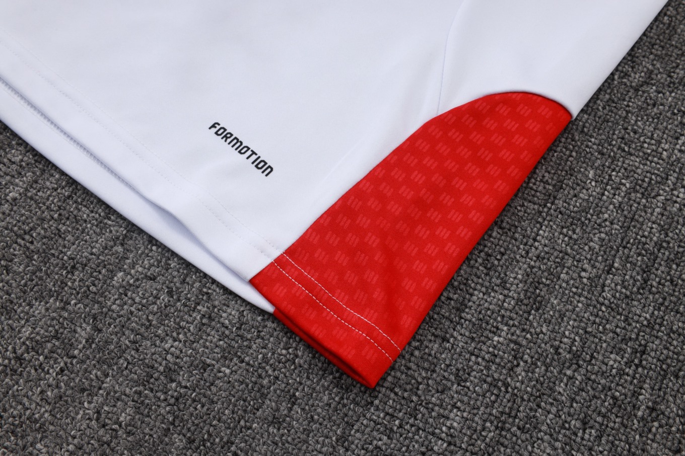 202526 Germany White Long-sleeved half-pull training kit Football team kit