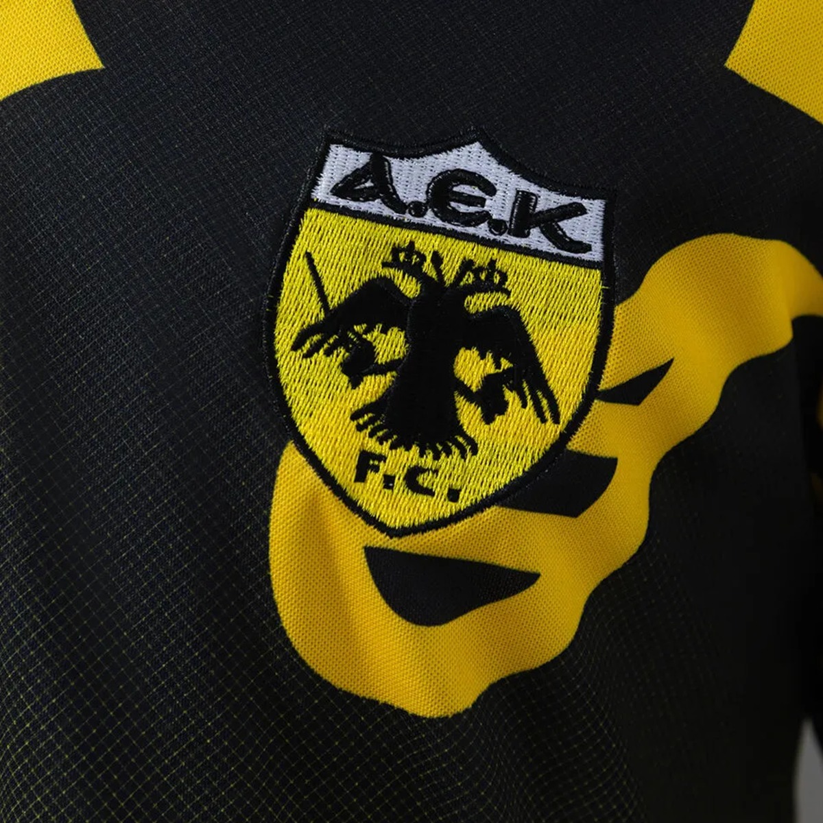 Retro AEK Athens 1997/98 Home Jersey Fan Version