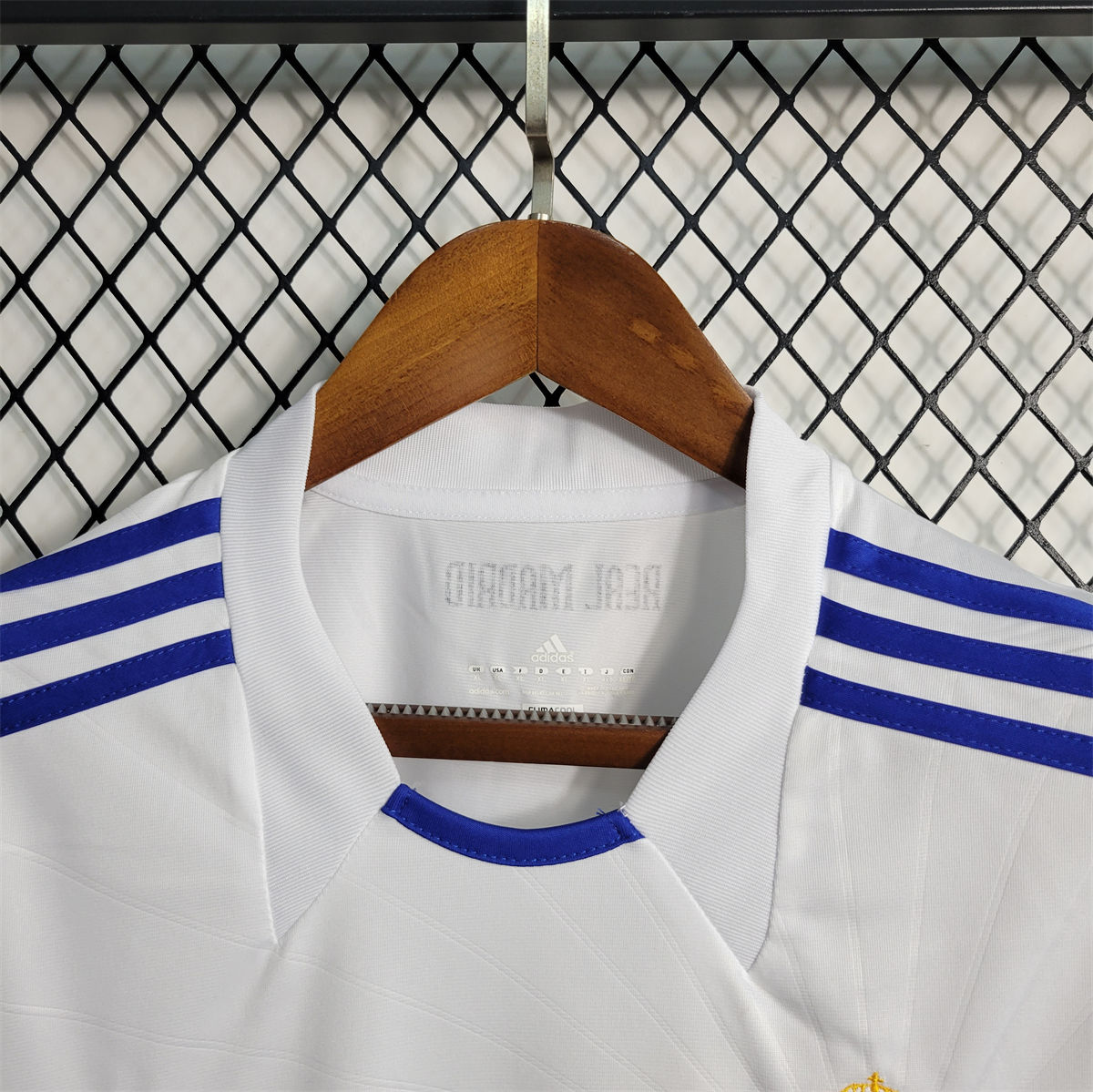 Retro Real Madrid 10/11 Third home jersey Fan Version