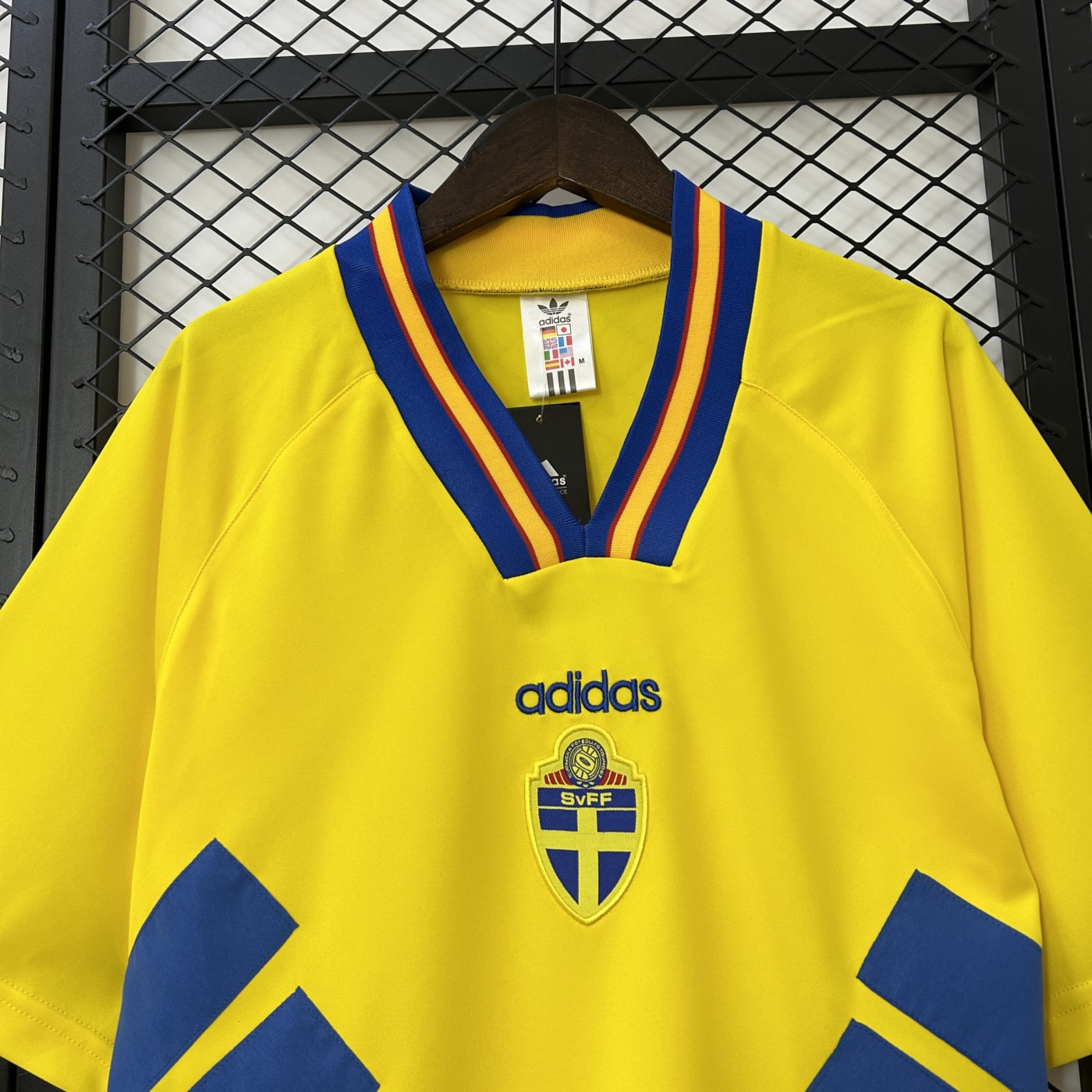 Retro Sweden 1994 Home jersey Fan Version
