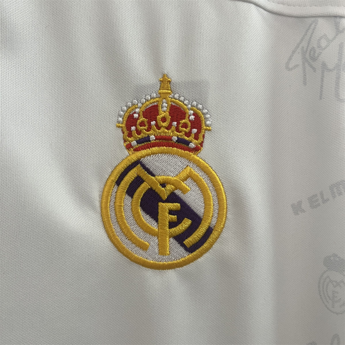 Retro Real Madrid 1994/96 Home jersey Long Sleeve Fan Version