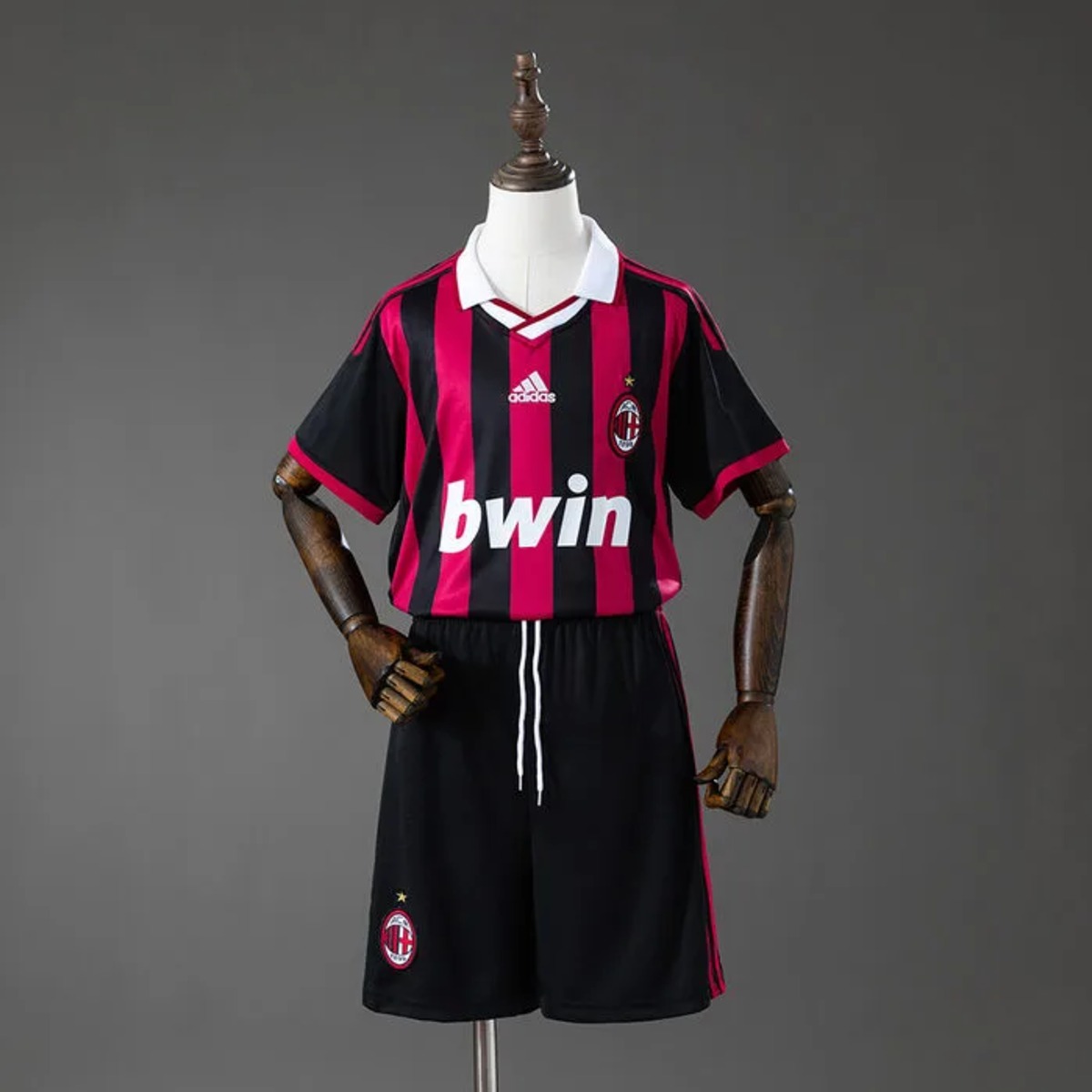 Retro AC Milan 2009/10 Home Kid Kits