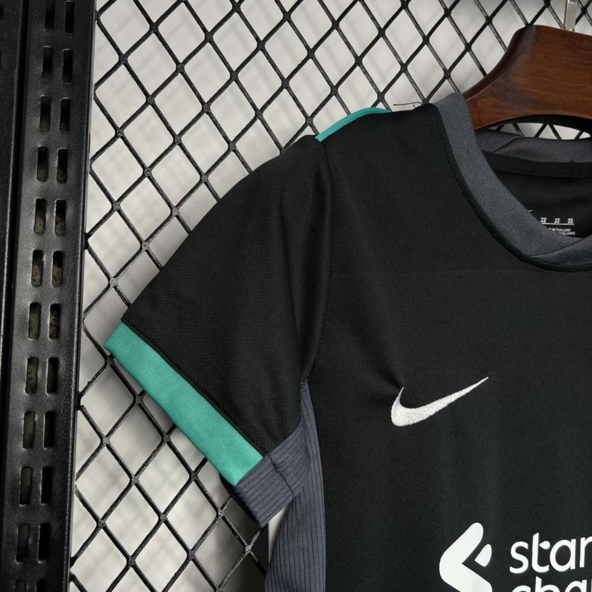 2024/25 Liverpool Away jersey Kid Kits Size 16-28