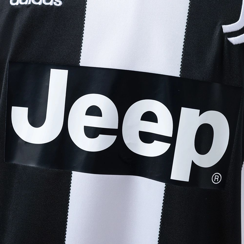 Retro Juventus 2018/19 Home jersey Fan Version