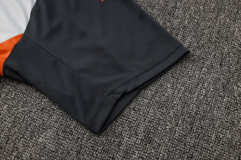 24/25 Benfica Grey Training Set Shirt and Shorts
