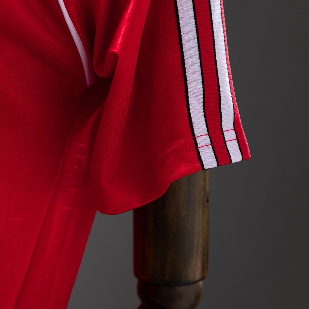 Retro Manchester United 1988/90 Home jersey Fan Version