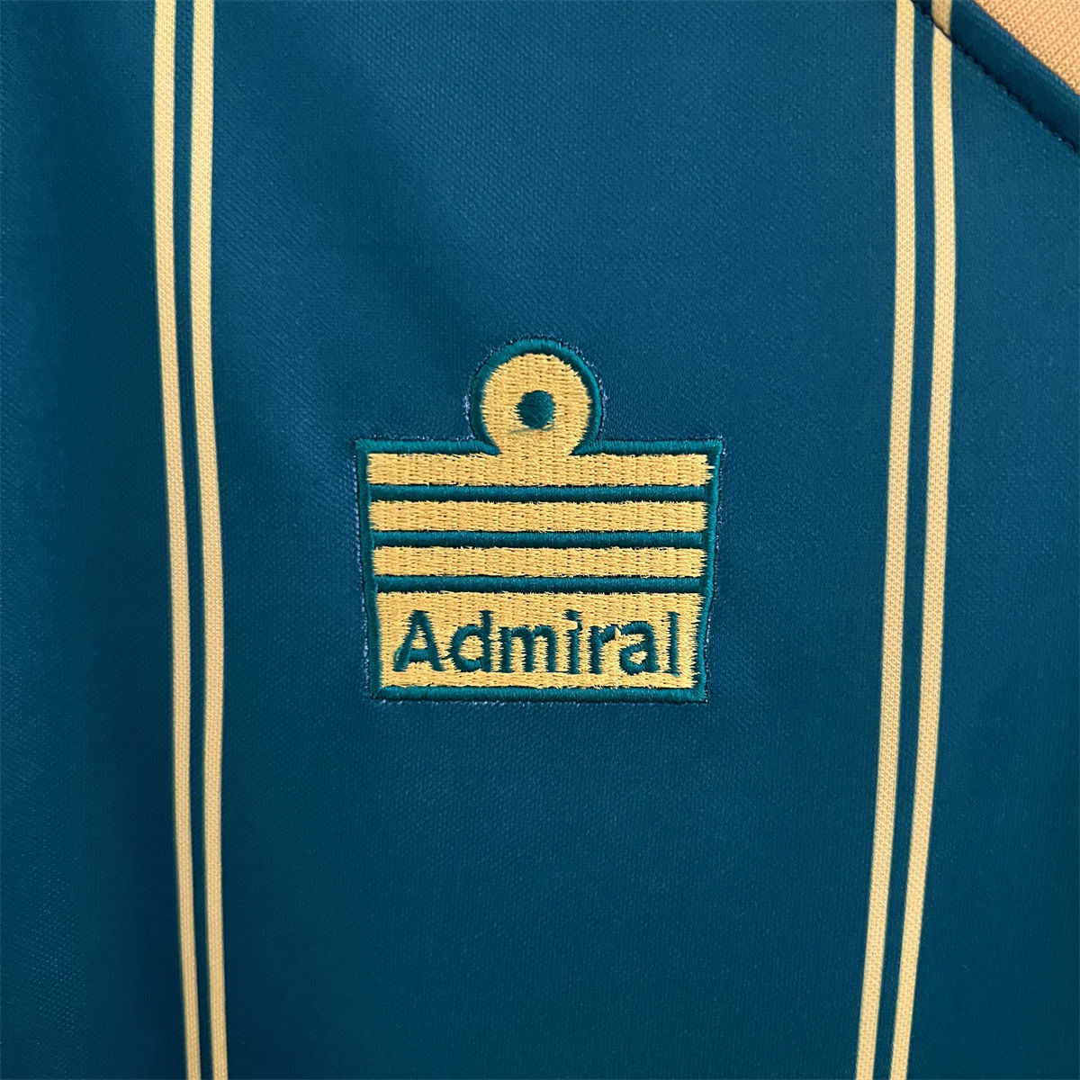 Retro Leicester City 1984 Away jersey Fan Version