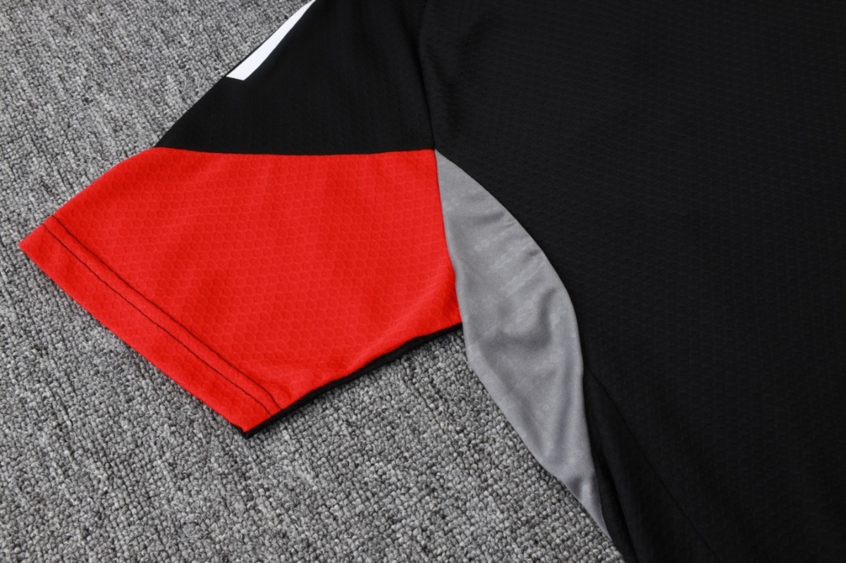 2026 Arsenal Black Training Set Shirt and Shorts