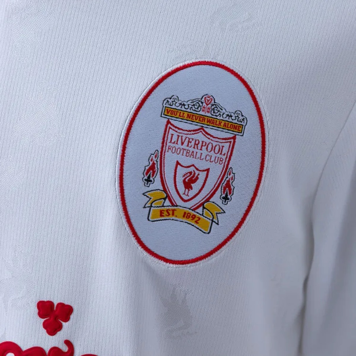 Retro Liverpool 1996/97 Whte Jersey Fan Version