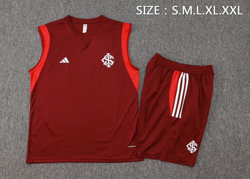 24/25 Internacional Red Training Set Shirt and Shorts