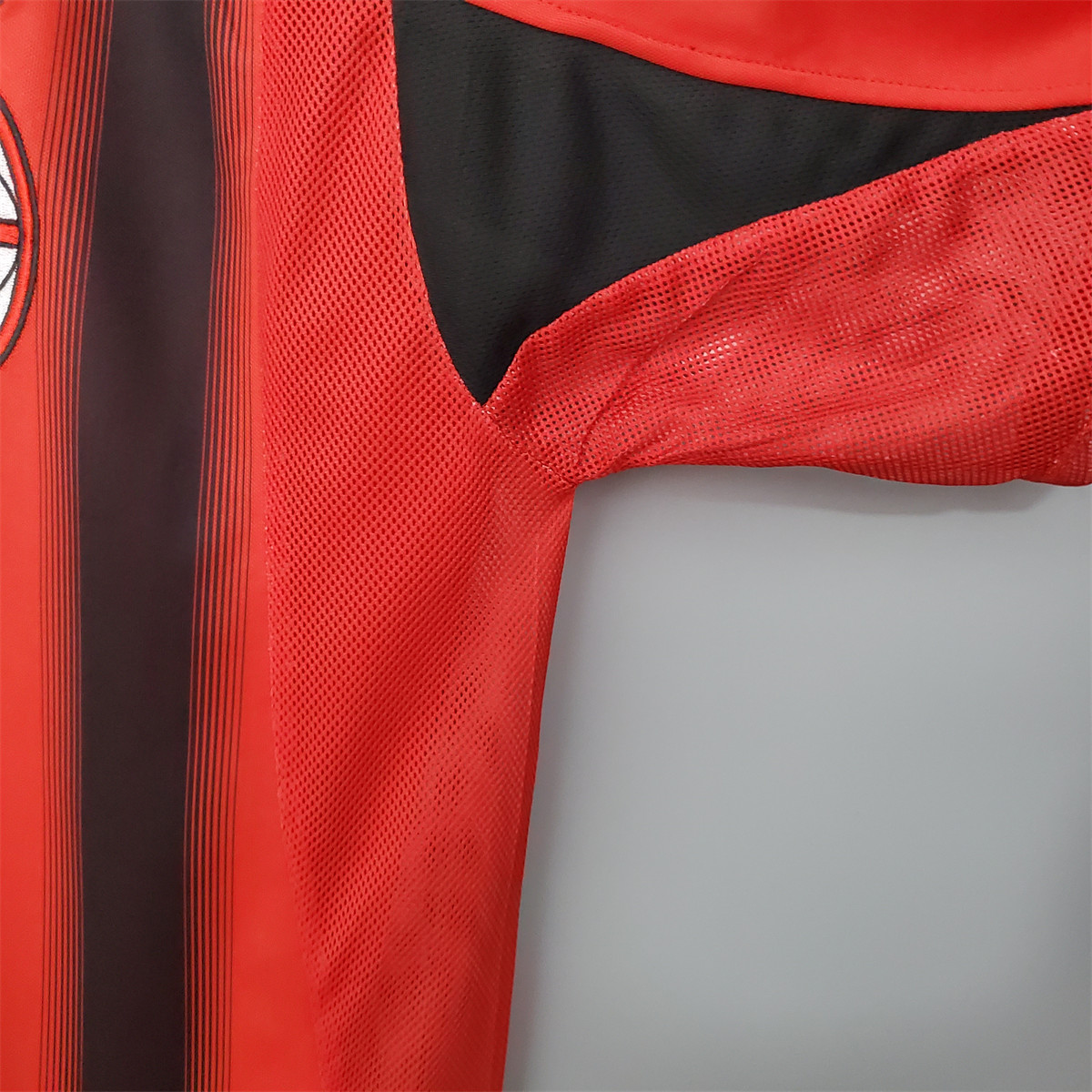 Retro AC Milan 04/05 Home jersey Fan Version