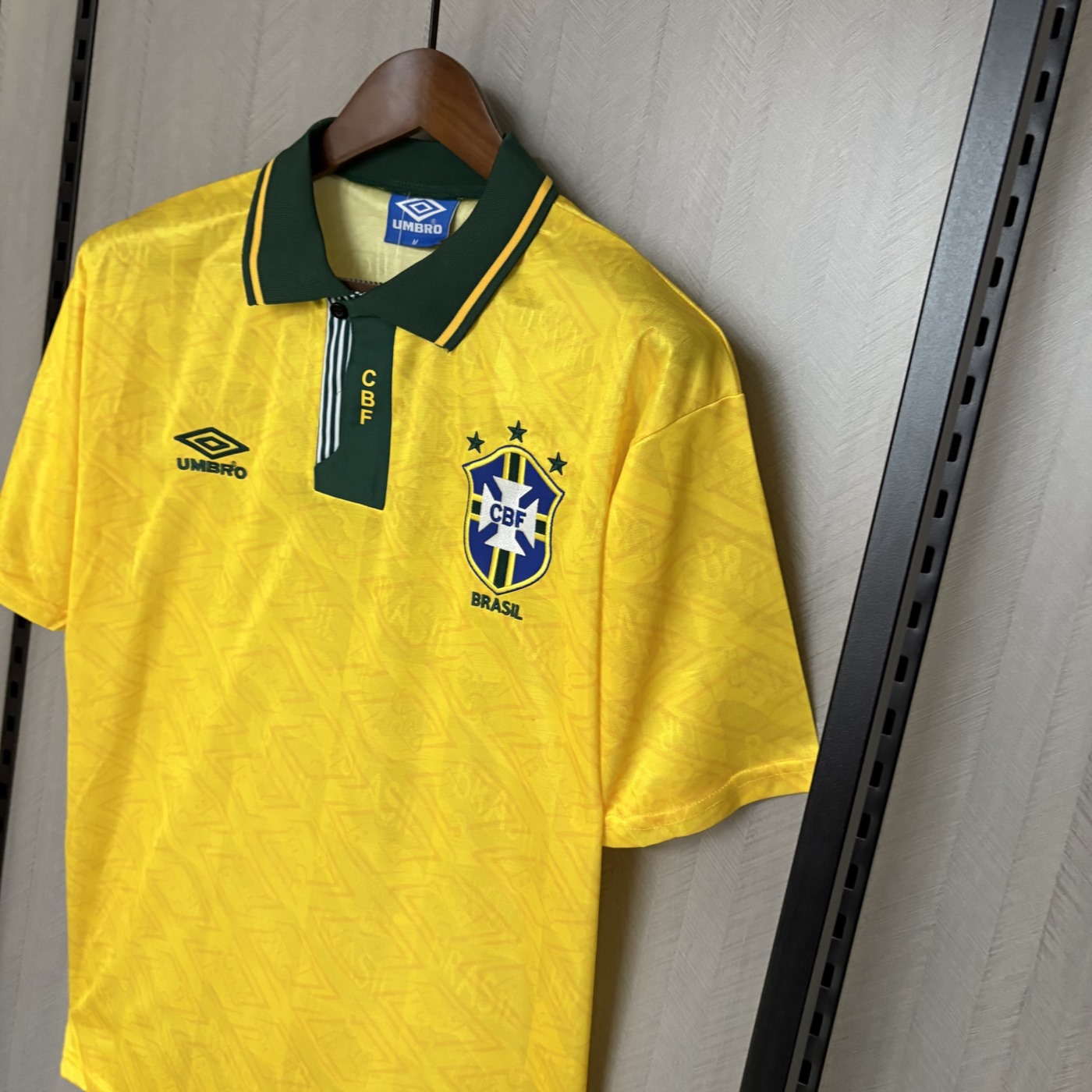Retro 1991/93 Brazil home jersey Fan Version