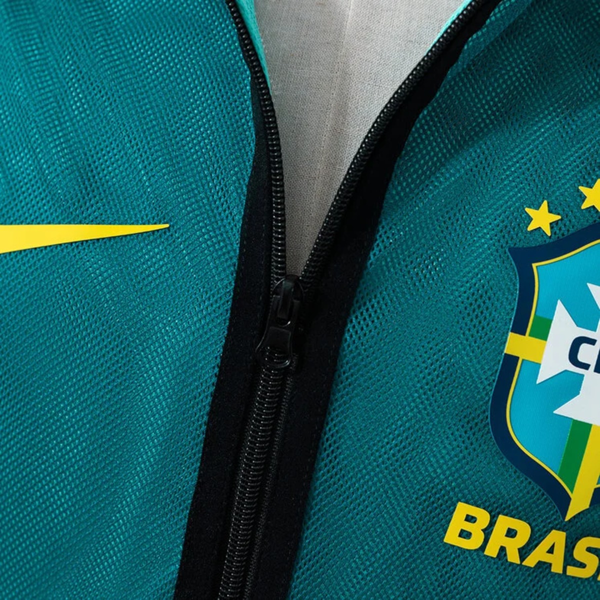 2026 Brazil Green Windbreaker
