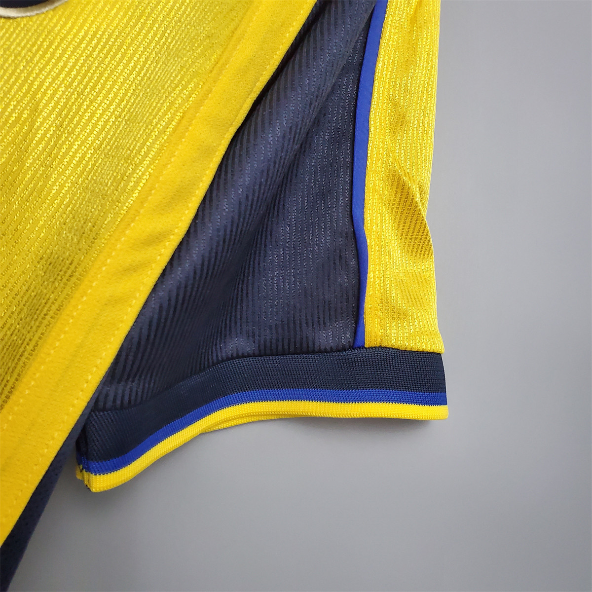 Retro Arsenal 99/00 away jersey Fan Version