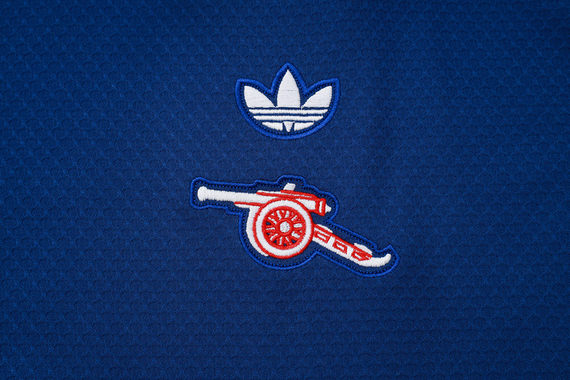 2025/26 Arsenal Blue Training Set Shirt and Shorts