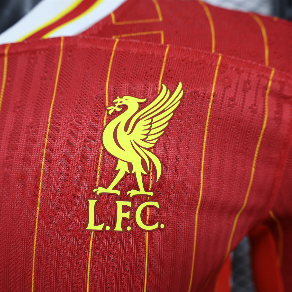 24/25 Liverpool Home Jersey Long Sleeve Player Version