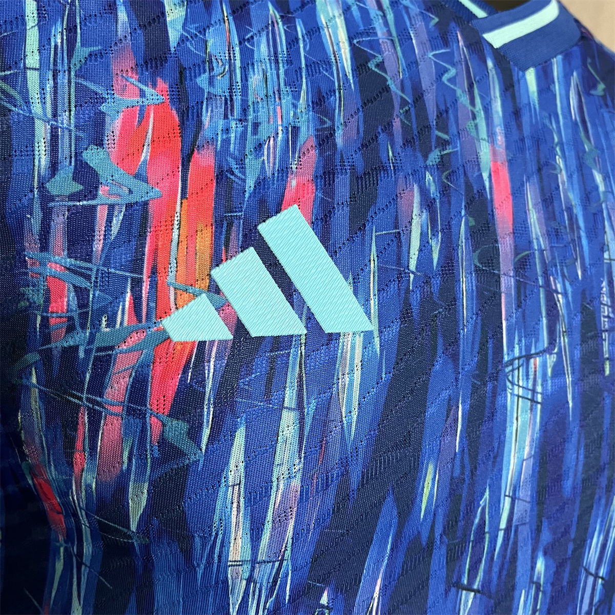 24/25 Japan Special Edition Blue Jersey Player Version