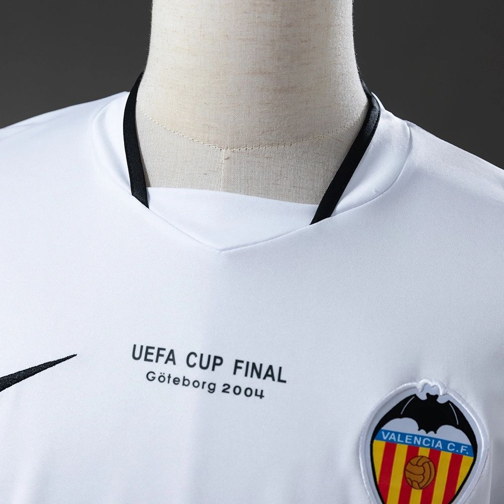 Retro Valencia 03/04 Home Home jersey Fan Version