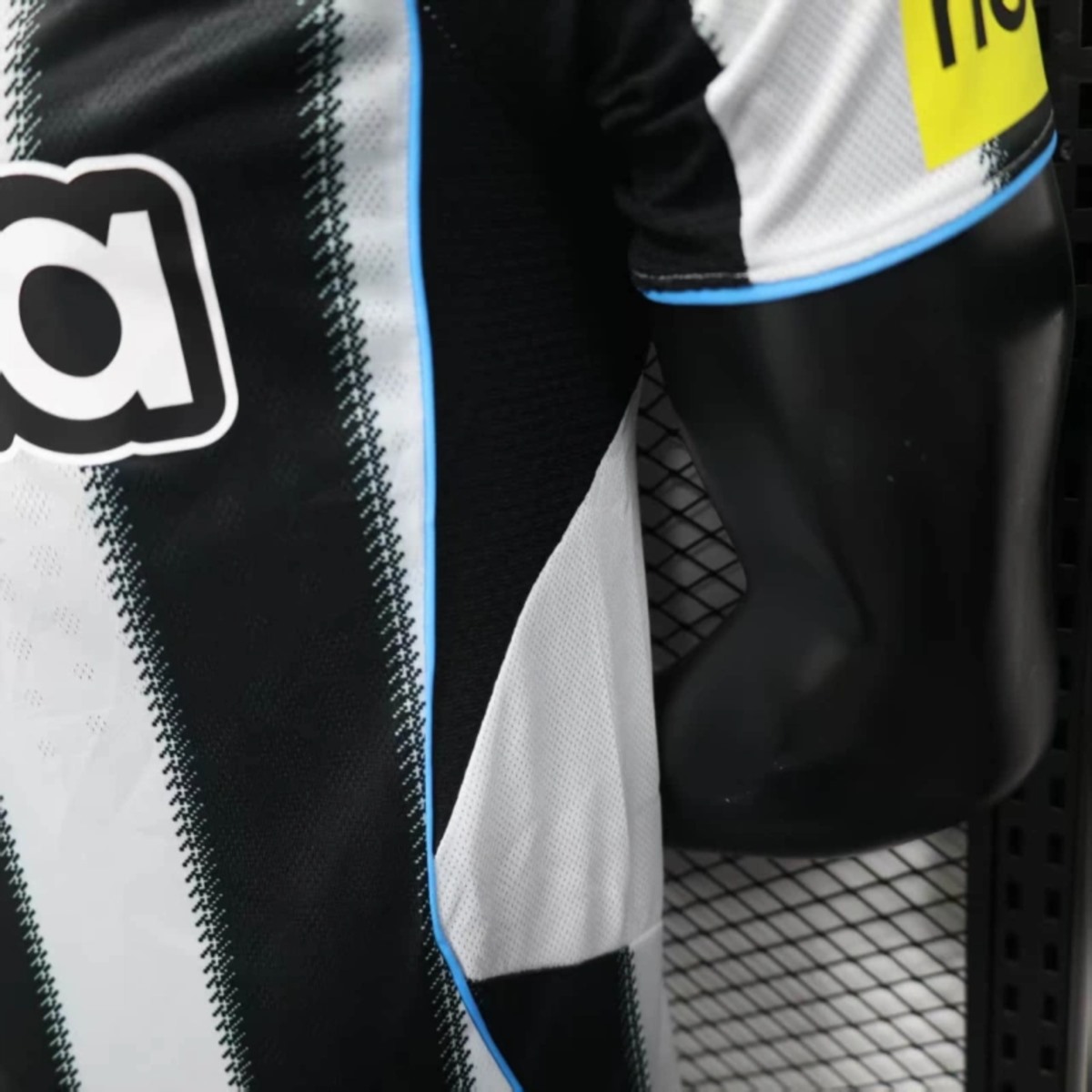 2025/26 Newcastle United Home jersey Player Version