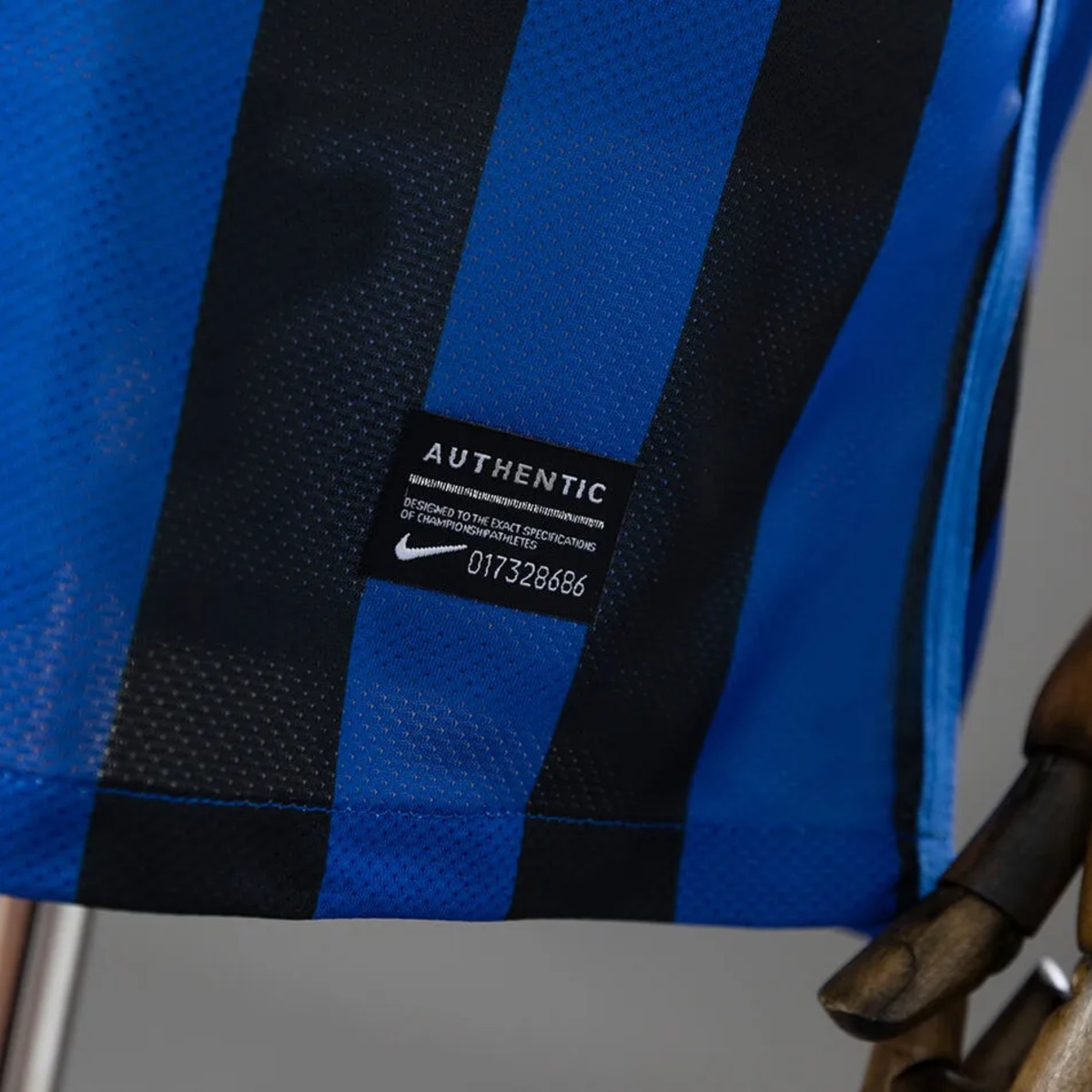 Retro Inter Milan 2011/12 Home Jersey Fan Version