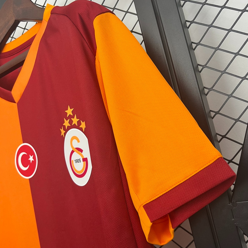 2025/26 Galatasaray Home jersey Fan version