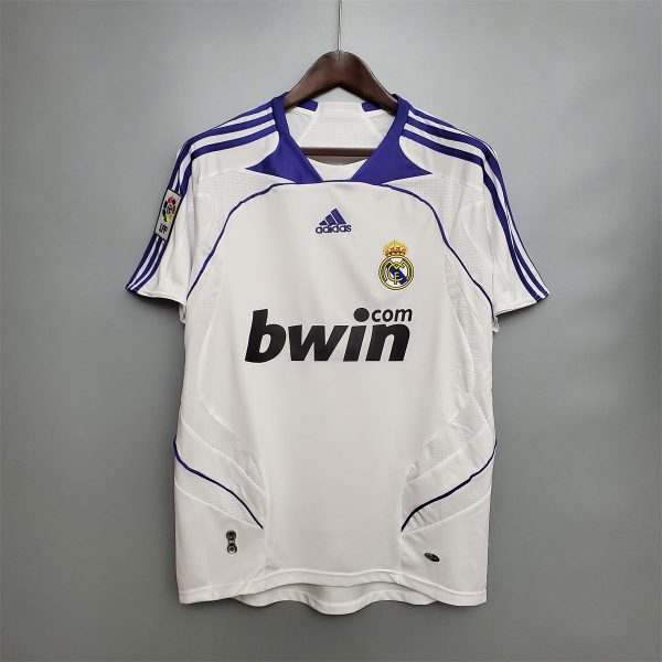 Real Madrid Retro 07/08 home jersey Fan Version