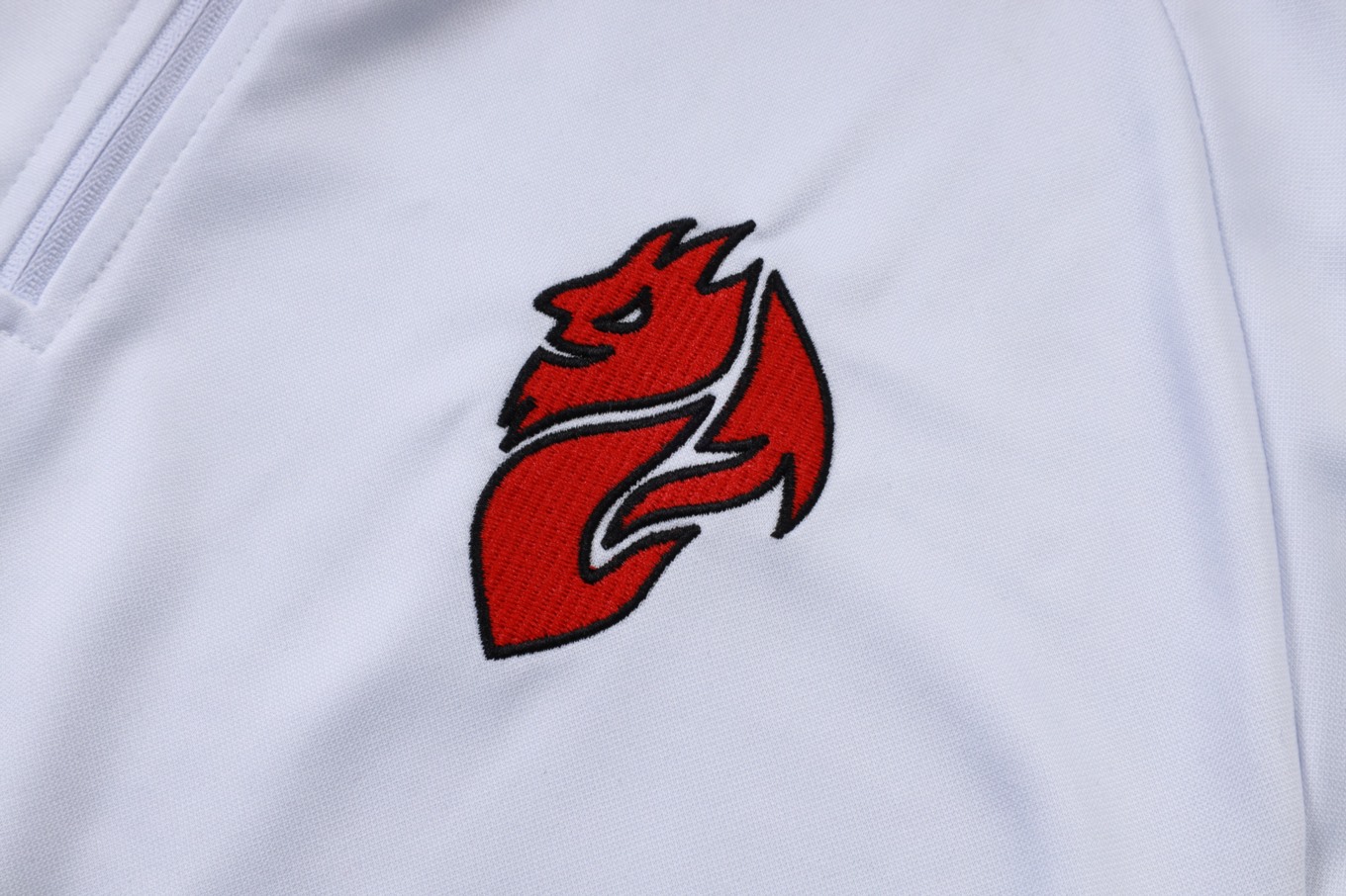 202526 AC Milan White Long-sleeved half-pull training kit Football team kit