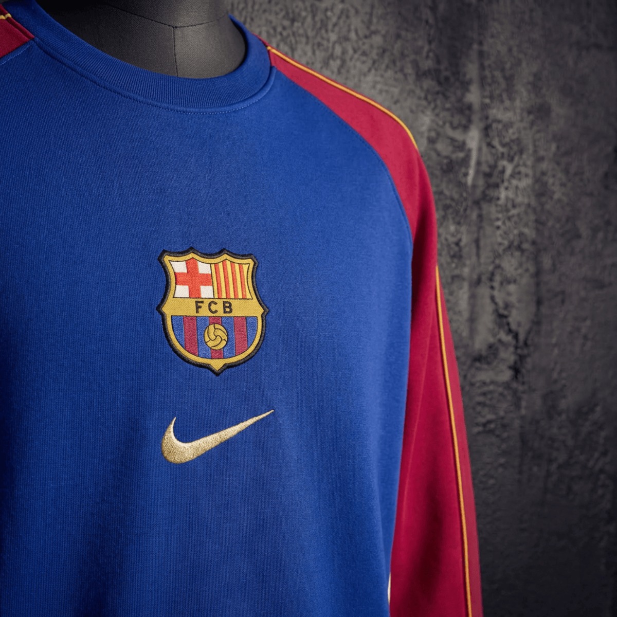 2025/26 Barcelona Long Sleeve Blue Sweatshirt